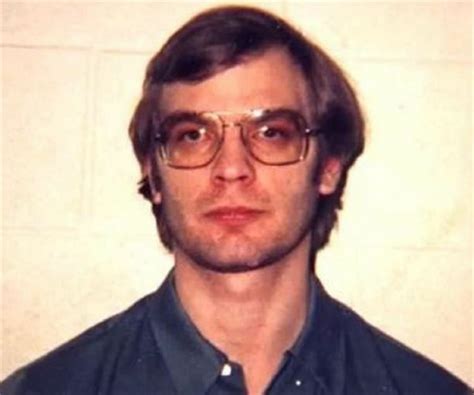 Jeffrey Dahmer Timeline Of Life