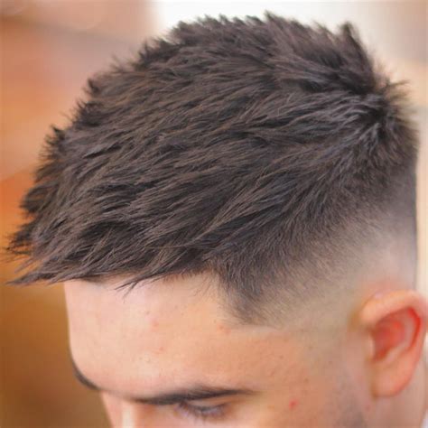 12 Coupes de cheveux de Guy élégant - Cheveux masculins | Coupe de cheveux, Cheveux masculins ...