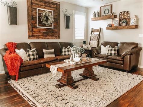 30+ Farmhouse Living Room With Brown Leather Couch – HomeDecorish