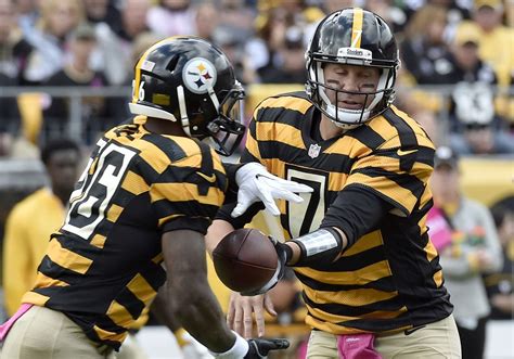 The Steelers are getting new throwback jerseys, Art Rooney II says | Pittsburgh Post-Gazette