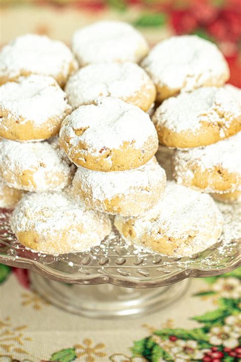 Classic Greek Kourabiedes: Christmas Cookies that Melt-in Your Mouth - Dimitras Dishes