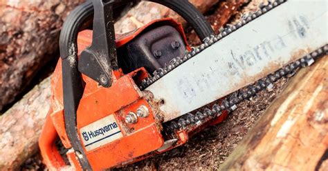 Stihl Vs. Husqvarna: Which Is The Better Chainsaw? | Upgradedhome.com