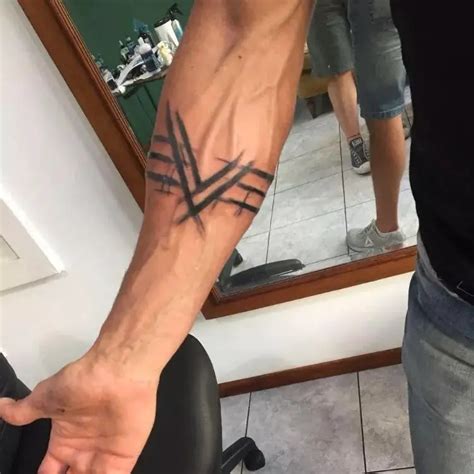 Cool forearms tattoo ideas for men – Nail Idea