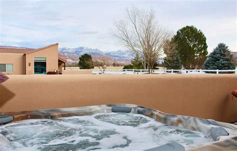 Stay Overnight In Moab, Utah At This Vacation Rental With Hot Tub