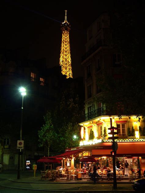 parisan cafe at night Free Photo Download | FreeImages