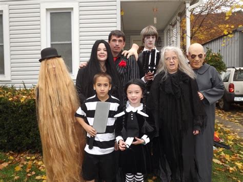 10 Stunning Family Of 5 Halloween Costume Ideas 2024