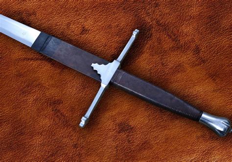 The William Wallace Scottish Claymore Sword - Braveheart Sword (#1362) - Darksword Armory