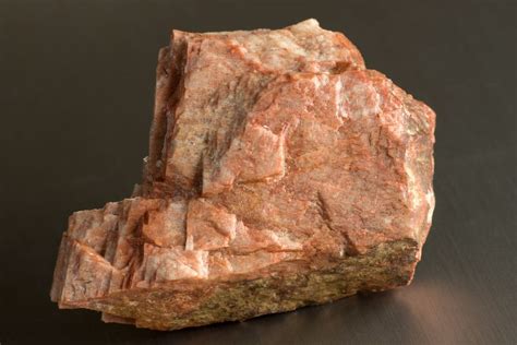 Feldspar: Meaning, Properties, and Benefits You Should Know