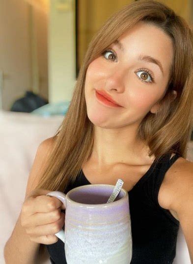 ASMR Glow Age, Height, Net Worth, Career, Family, Wiki, Biography