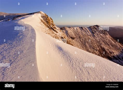 Striding Edge in winter, Helvellyn Stock Photo - Alamy