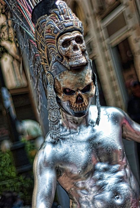 Free Images : street, city, monument, live, statue, dead, death, skull ...