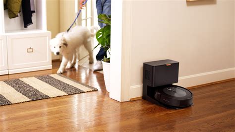 Roomba i7 vs j7: which robot vacuum is best for you? | TechRadar