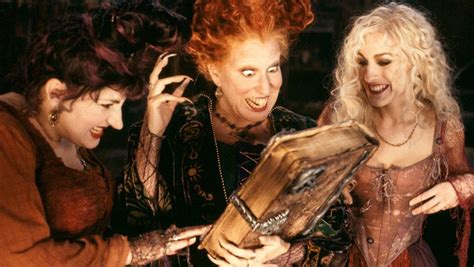 Hocus Pocus 2 Featurette gives a Behind-the-Scenes Look - MickeyBlog.com