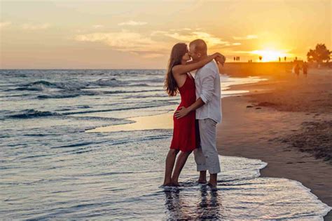 15 Unique Romantic Date Ideas for Couples - Honeymoon Bug Plan Your Romantic Date Today