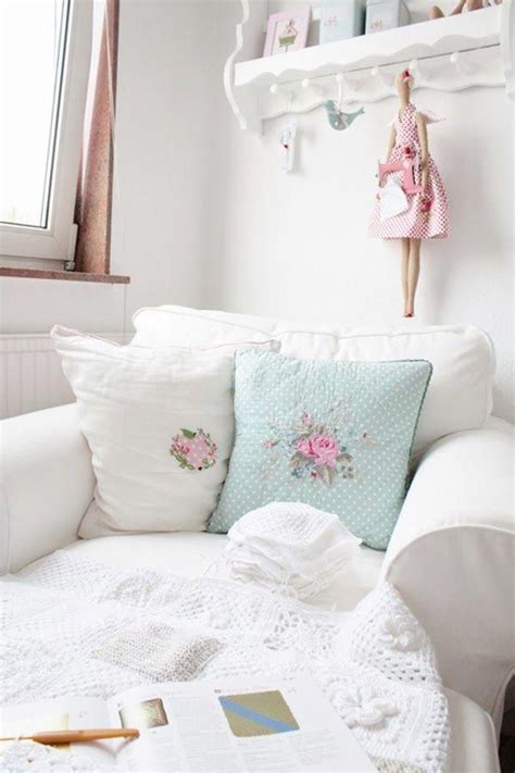 22 Shabby Chic Furniture Ideas | Founterior