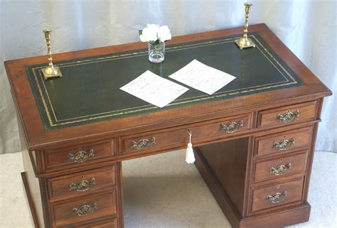 Antique Leather Top Writing Desk - Diy Furniture Projects