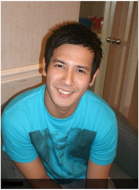 John Prats Photo Gallery 1 - Artista Gallery