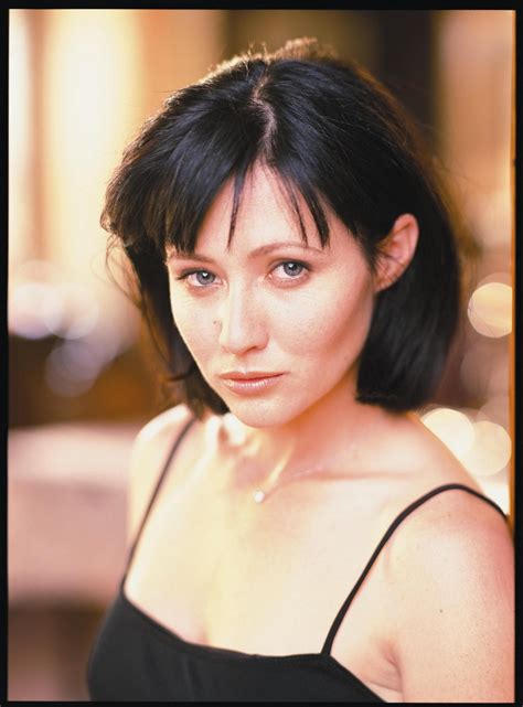 Shannen Doherty as Prue Halliwell (Season 1 of "Charmed") | Shannen ...