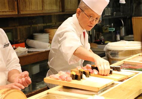 Sushi Chef at Tsukiji - Savvy Tokyo