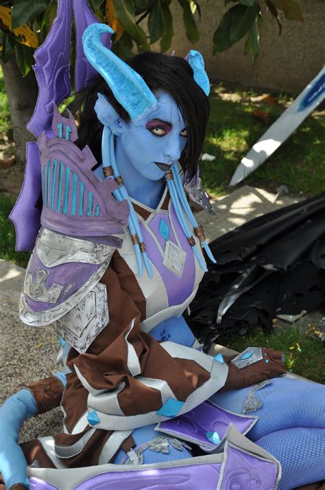 Draenei Cosplay 2 by DeRaKMiNe on DeviantArt