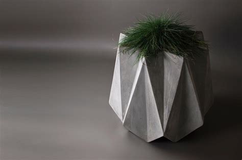 Kronen 65 Flower Pot, White Concrete | Architonic