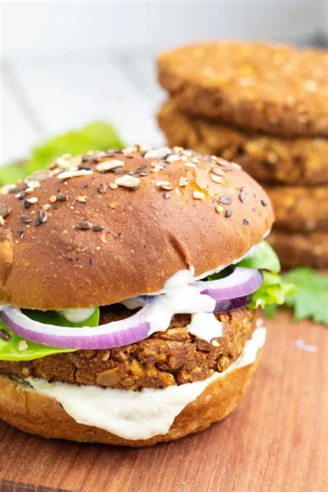 20+ Delicious Vegan Burger Recipes (Must-Try!) – Nutriciously