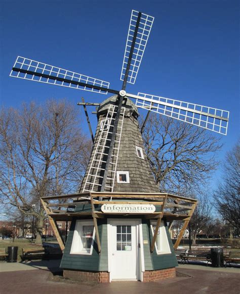 Dutch Windmill (Pella, Iowa) | Located on the square in hist… | Flickr