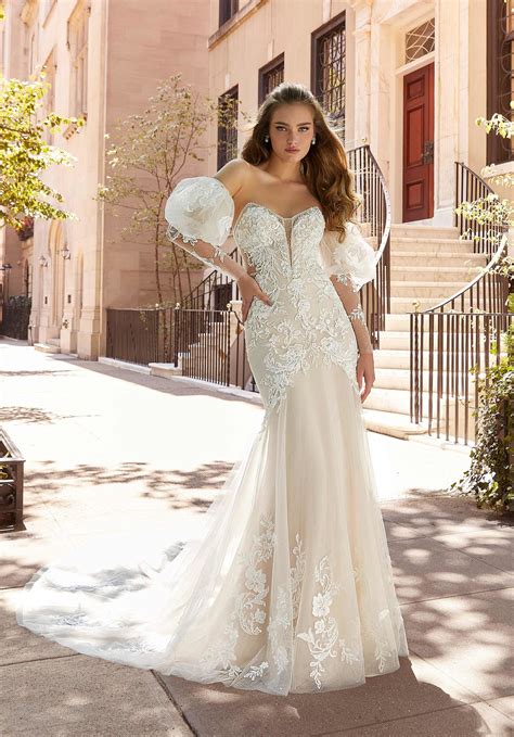 21 Unique Wedding Dress Designs (2024 Bridal Trends)