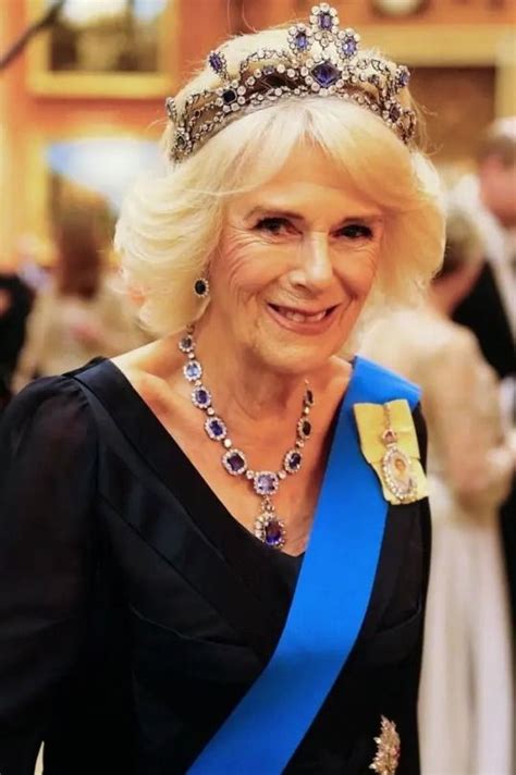 Tiara alert queen camilla of the united kingdom – Artofit