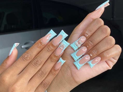 Duck nails: the trend of intentional ugliness - HIGHXTAR.