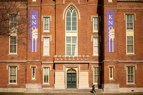 Knox Announces Promotions for Seven Faculty Members - Knox College