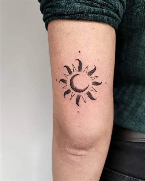 Sun and Moon Tattoos: Meaning and 47 Best Design Ideas | Sun tattoo designs, Sun tattoos, Moon ...