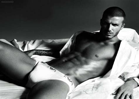 David Beckham flaunts toned abs in new ad (see pics)