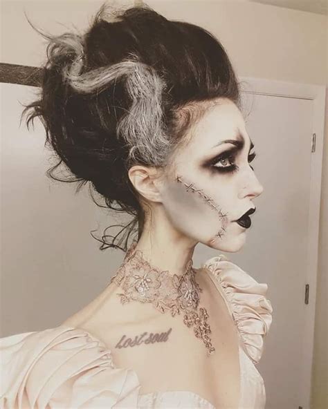 Pin by 芸萱. 蘇 on 成發 | Bride of frankenstein halloween, Bride of ...