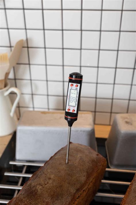 🥖 Best Thermometer For Bread Baking (A Kitchen Must Have In 2022)