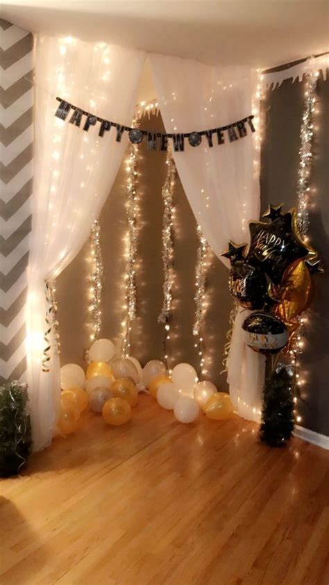 30+ Sparkly New Years Party Backdrop Ideas for 2024 - HubPages