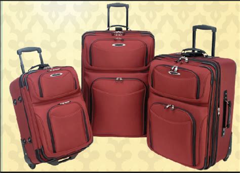 Red- 2024 Series- 3 piece Expandable nesting luggage set, Everest ...