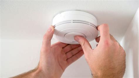 How To Install Hardwired Smoke Detector Step by Step – Forbes Home