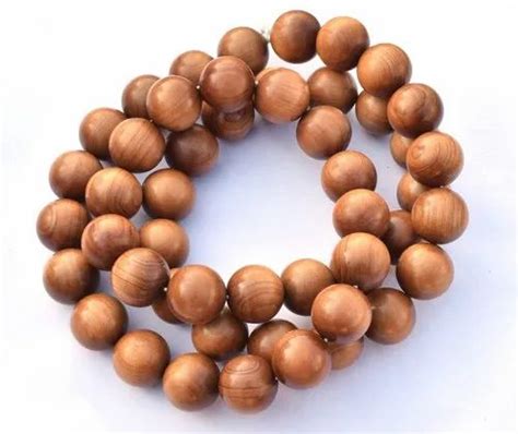 Sandalwood 108 Buddhist Prayer Chanting Beads at Rs 220/piece ...