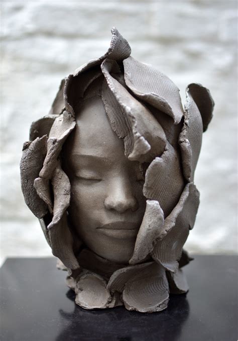 Chloé Sontrop - 2018 | Idées de sculpture, Sculpture contemporaine, Sculpture