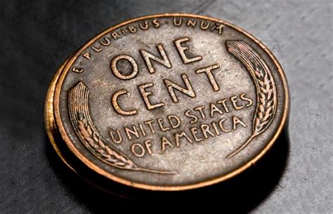 How to Find the Values of Old Pennies: Evaluation Tips | LoveToKnow