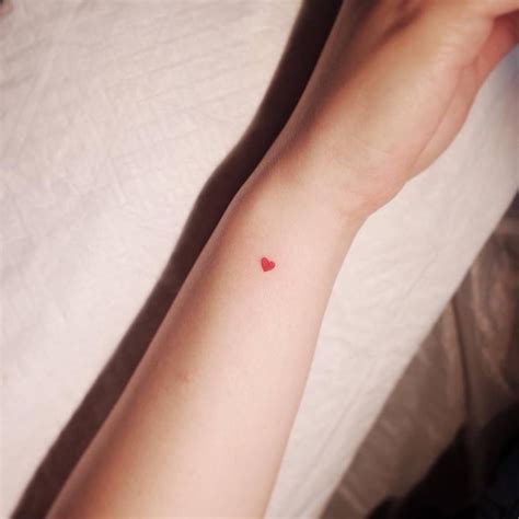 Tiny Red Heart Tattoo On Finger - Viraltattoo