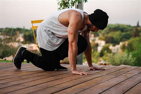 Royalty-Free photo: Man wearing tank top | PickPik