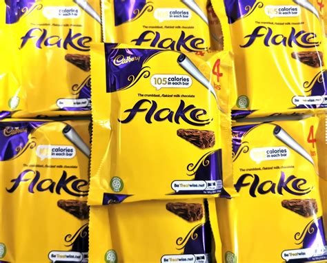 Cadbury Flake Chocolate Bar 4 Pack x 20 | Sweets Shop UK