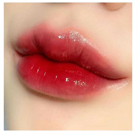 #korean #makeup #lips #glossy #aesthetic makeup lips Best Korean Gradient Lips | Makeup pictures ...