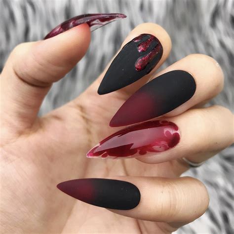Handmade- Blood Drip Black Blood Red Splatter Press On Nails Halloween | Stiletto nails designs ...