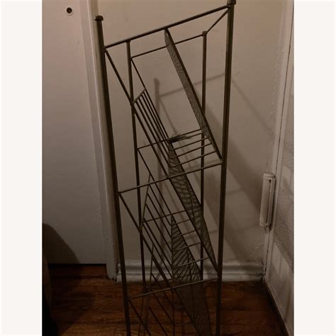 Urban Outfitters Vinyl Rack - AptDeco