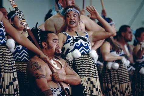 newzealand-24: New Zealand, Haka, 2000: feature stories: