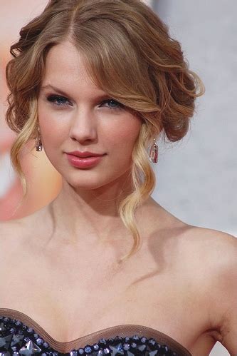 Taylor Swift (album) – Wikipedia, wolna encyklopedia