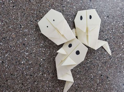 Origami Ghost | FaVe Mom in 2020 | Origami ghost, Origami, Halloween ...